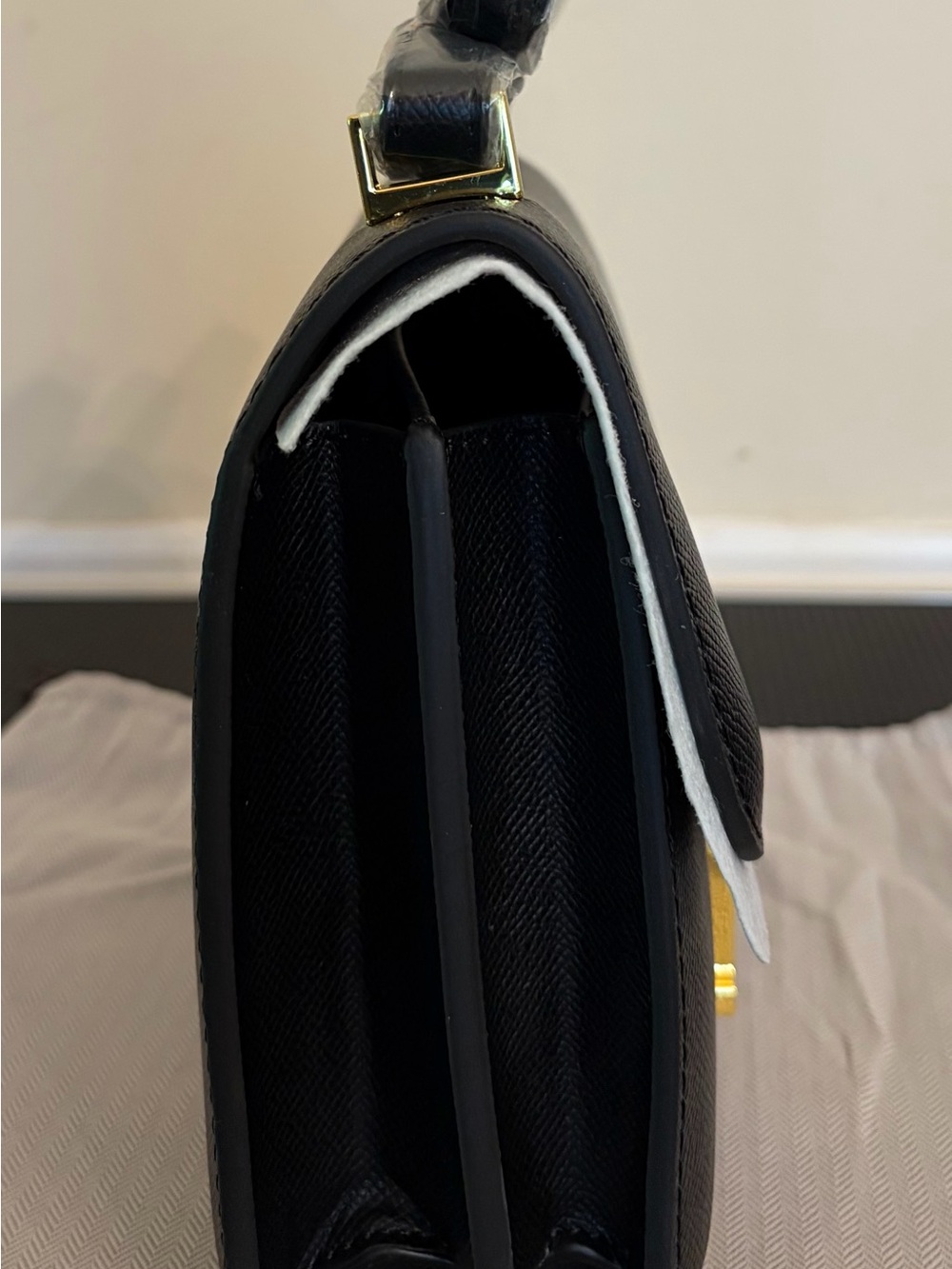 Black Real Leather Shoulder/Crossbody Bag with Gold Hardware and H Closure - Picture 6 of 7